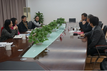 匈牙利布达佩斯商学院外事处处长Novak Tama一行 来访我校