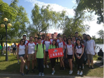 我校留学生参加第十届上海高校留学生龙舟赛