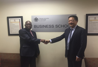 商学院代表团开拓海外合作伙伴