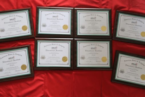 酒店管理学院教师顺利通过国际资格认证培训