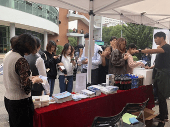 2019年上海市境外安全文明行校园大赛在我校开展宣传活动