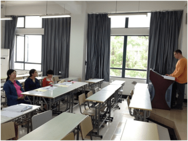 我校2016届工商管理专升本专业德国留学生毕业论文答辩顺利进行