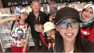 工商管理181-黄羚华