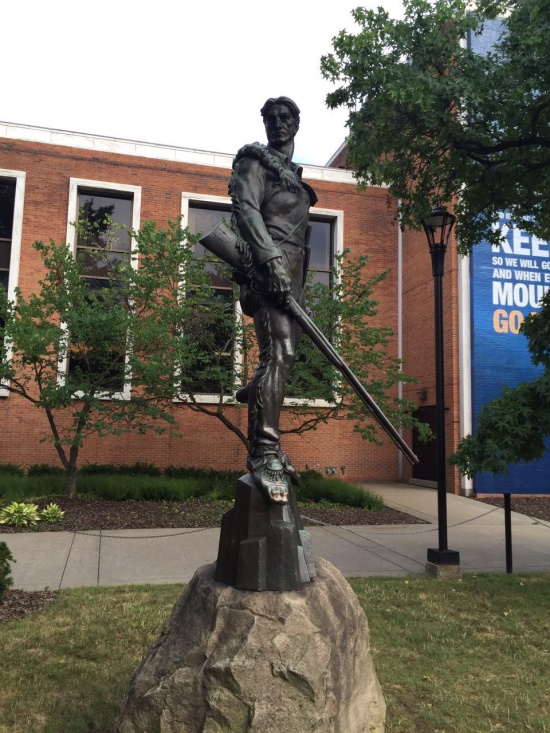 西弗吉尼亚大学游学项目总结-徐奕